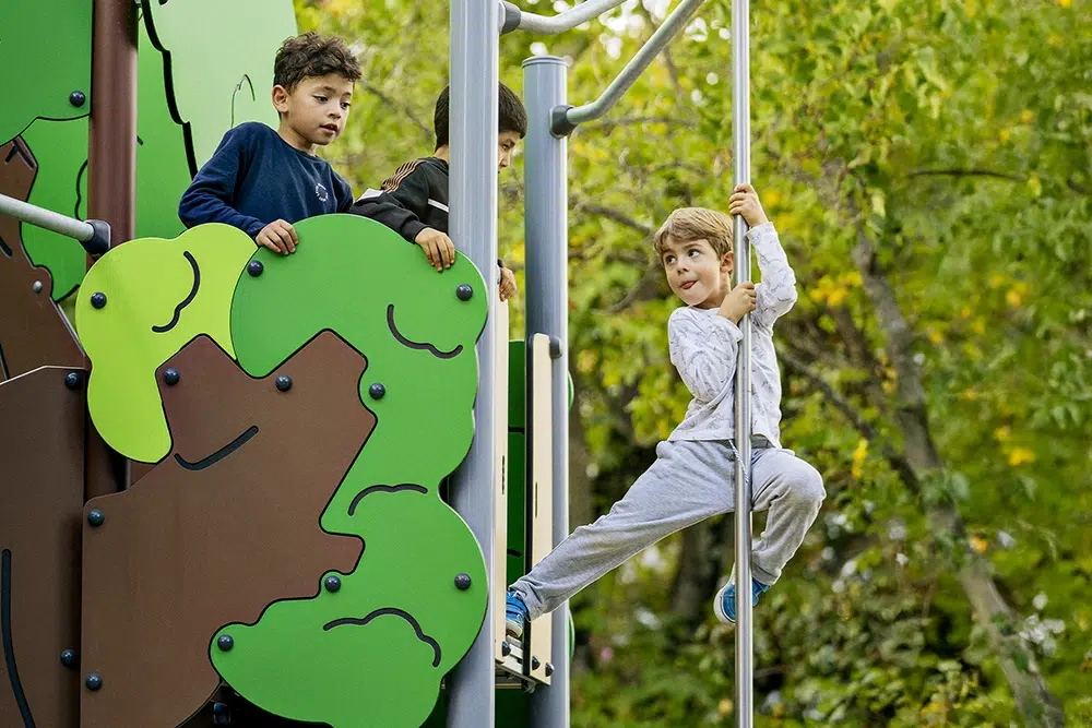 NUEVOS juegos modulares temáticos: CIUDAD KOMPAN 5 KOMPAN 240931 TOULOUSE PCM52921 b